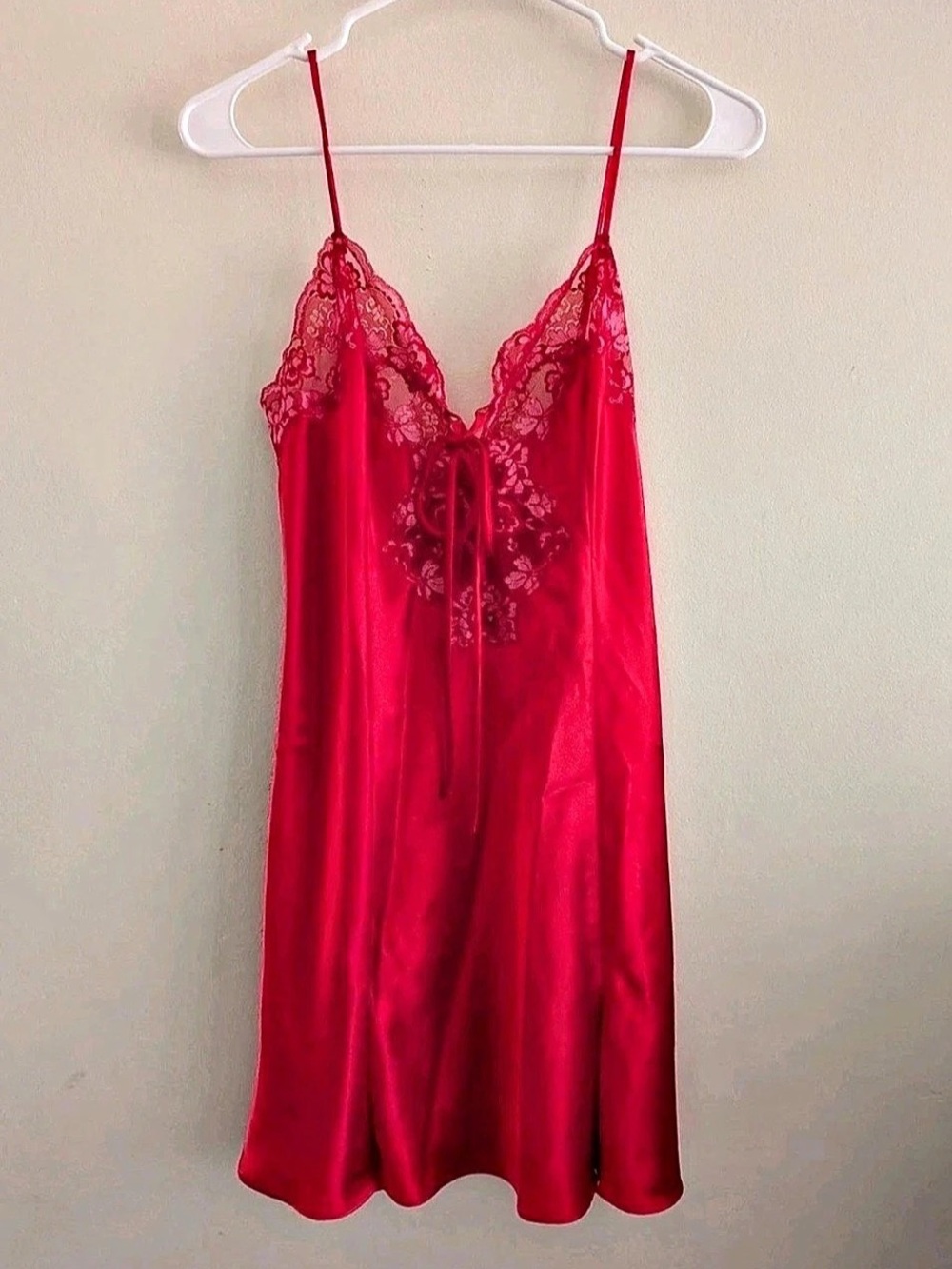 VINTAGE 90’s Frederick's of Hollywood Red Lace Chemise Like New